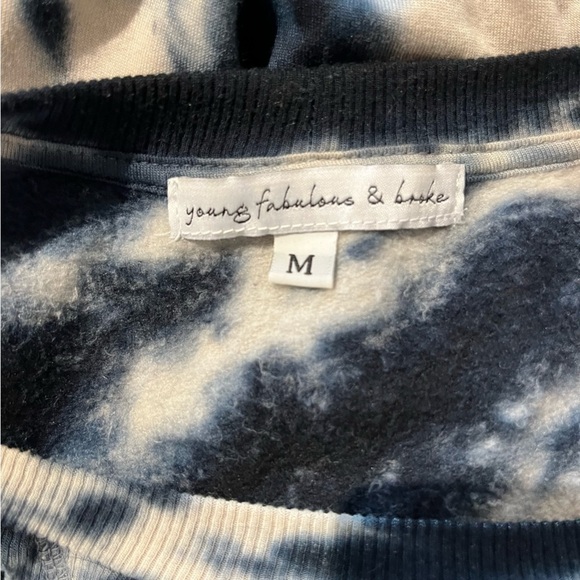 Young fabulous, and broke sweatshirt - Picture 4 of 4